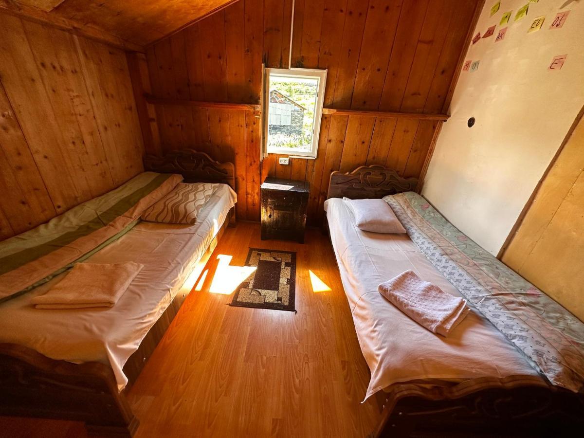 Guesthouse Angelina Usguli Kültér fotó