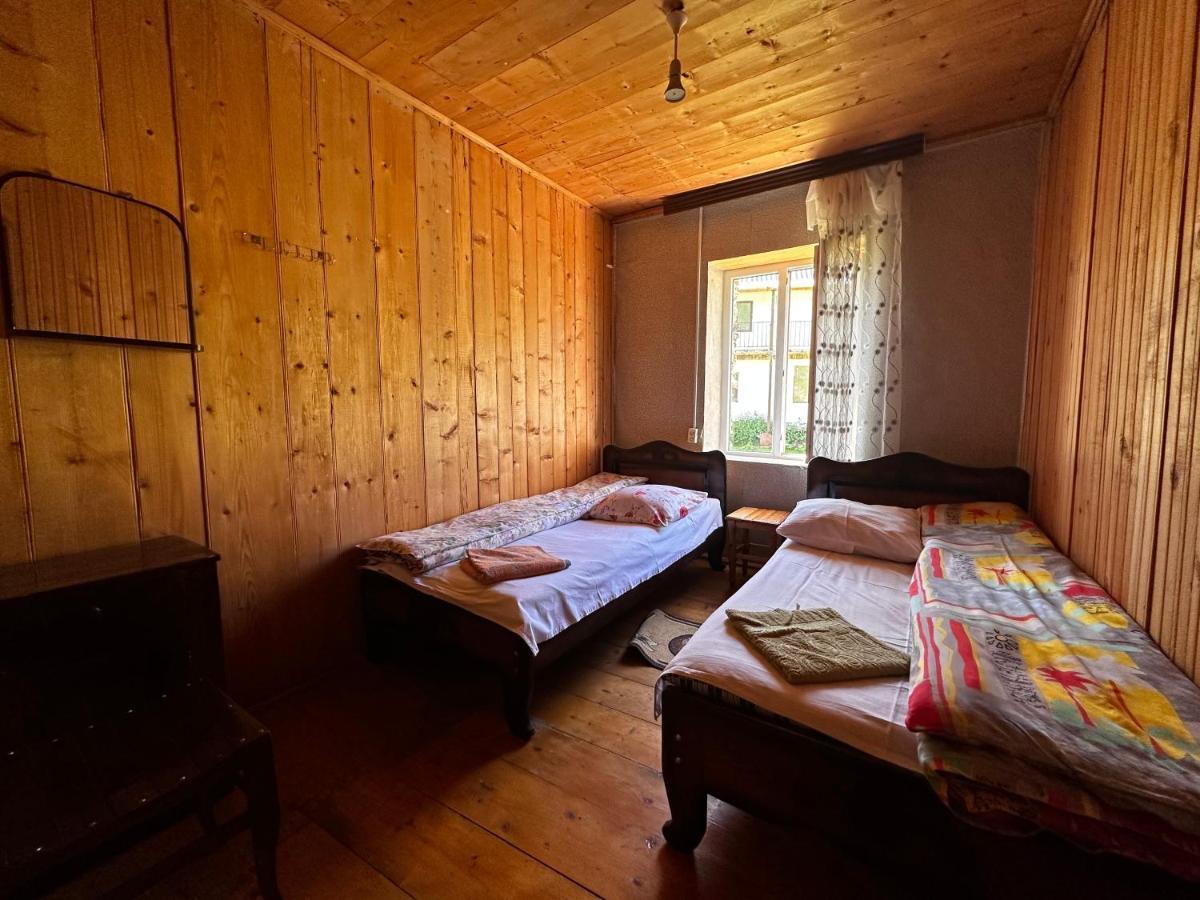 Guesthouse Angelina Usguli Kültér fotó