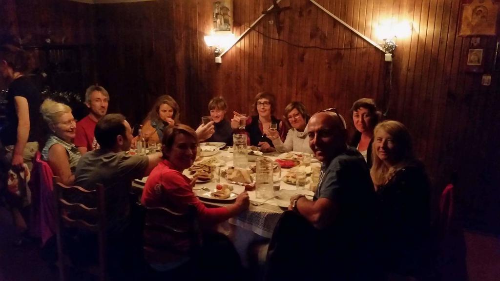 Guesthouse Angelina Usguli Kültér fotó