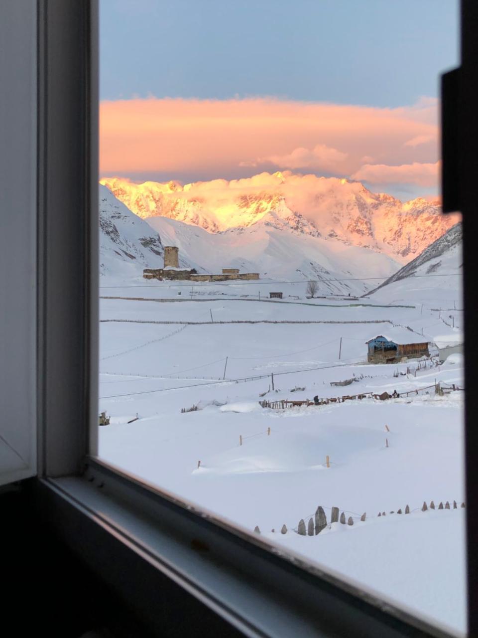 Guesthouse Angelina Usguli Kültér fotó
